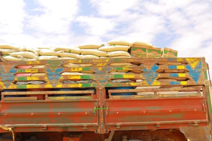 Maamulka Puntland oo Galmudug ku wareejiyey Deeq Raashin iyo Shidaal isugu jirta oo loogu talagalay in looga qayb qaato ladagaalanka Argagixisada Deegaanada ay ka haysato Galmudug