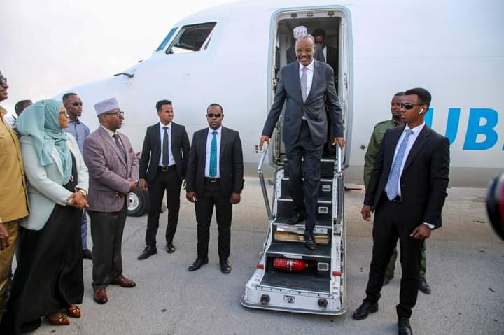 Madaxweynayaasha maamulada Hirshabeelle iyo KGS oo Muqdisho soo gaaray