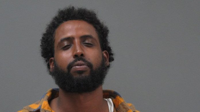 Booliska Mareykanka oo xiray Muwaadin Soomaaliyeed oo loo heysto in uu dil geystay