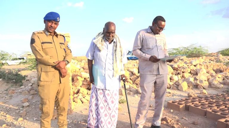 Maxkamada Gobalka Mudug oo Muwaadin Soomaaliyeed ku wareejisay gurigiisa