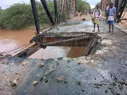 [DAAWO] Bulshada Ku nool  degmada Buula-Burde ee Gobolka Hiiraan oo  si isxilqaan ah dib u dhis ugu sameynaya Buundada degmada Buula-Bu