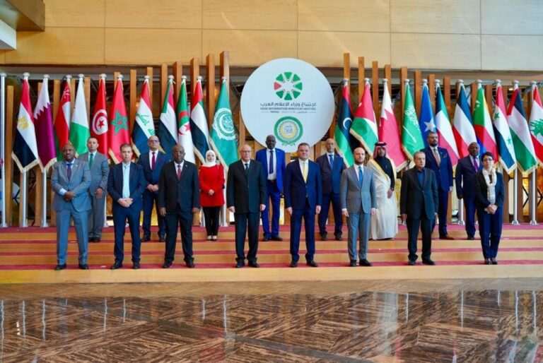 Wasiirka Warfaafinta XFS oo Magaalada Tripoli uga qeybgalay  shirka ururada jaamacada carabta  oo ka furmay dalka Liibiya