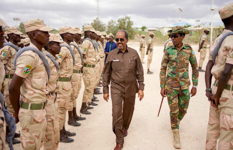 [DAAWO]Madaxweyne Xasan” Nimankaas waa wiilasheenii oo la qalday waxaan rabnaa  qaladkii inay ka soo laabtaan”