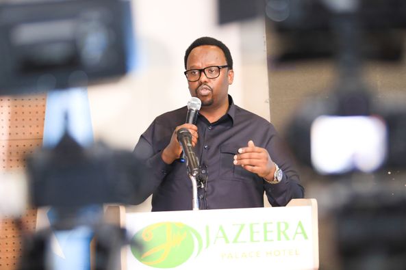 Ra’iisul Wasaare Ku Xigeenka XFS oo sheegay in Hadda wixii ka dambeeya waxa loo guurayaa in degmooyinka Khawaarijta laga saaray dowlad nimada lagaarsiiyo