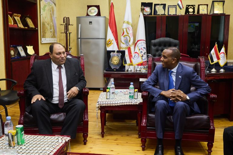 Ra’iisul Wasaaraha XFS oo lagu soo dhaweeyay Machadka Cilmibaarista Caafimaadka Xoolaha ee dalka Masar. {Sawirro}