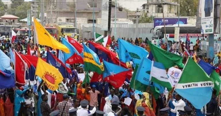 Shacabka reer Muqdisho iyo Madaxda ugu sareysa dalka oo Maanta  ka qeyb-galaya isu-soobaxa la dagaalanka Khawaatijta