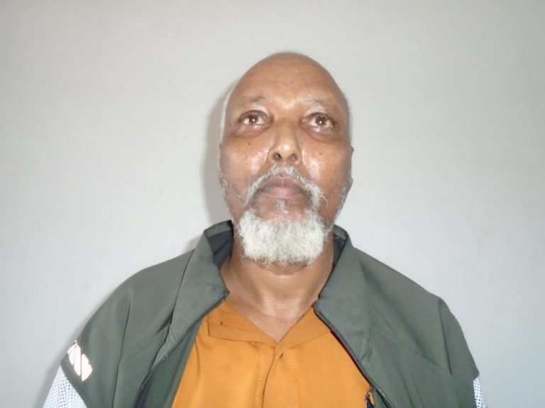 Macalin Tababar oo katirsanaa Xoogga Dalka laguna helay la shaqeynta Al-shabaab oo 15-sano oo xabsi ah lagu xukumay