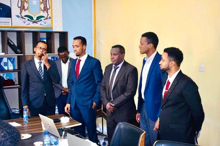 Tirakoobka Shaqaalaha Rayidka Dawladda oo la soo gabagabeeyay