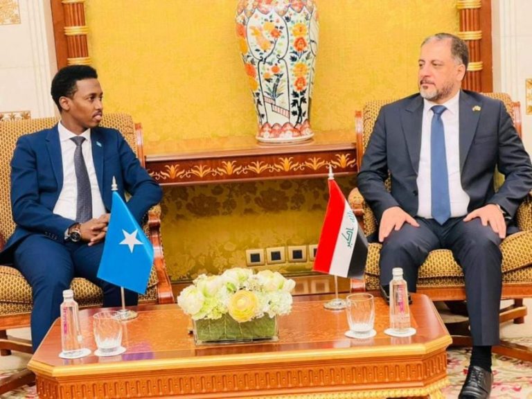 Soomaaliya iyo Ciraaq oo ka wada hadlay la dagaallanka Khawaarijta.