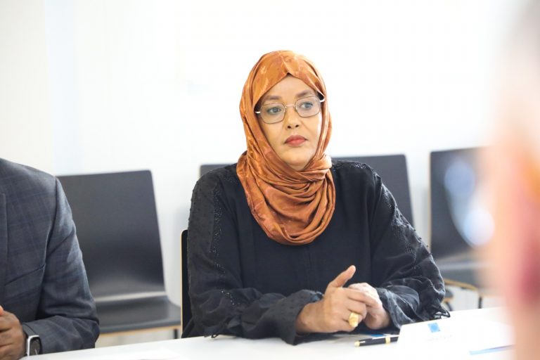 Guddoomiye ku xigeenka 1aad ee golaha Shacabka oo kulan la qaatay wafti ka yimid Baarlamaanka Yurub. {SAWIRRO}