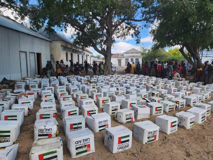 Hay’adda Maareynta Masiibooyinka Qaranka oo Gargaar u qeybisay 500 oo qoysas ku nool Degmada Ceeldheer iyo tuulooyinka hoos taga