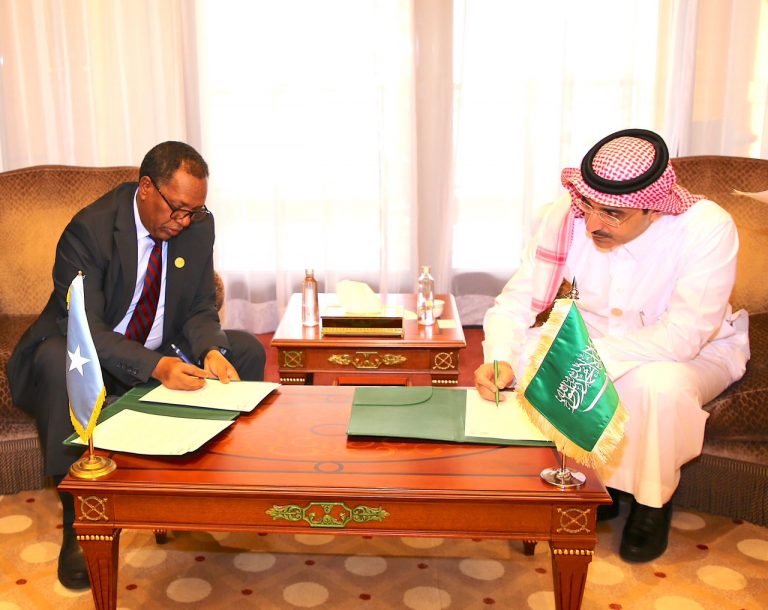 Wasiirka Maaliyadda XFS oo kulan gaar ah la qaatay Maamulaha guud ee sanduuqa hormarinta Sacuudiga.