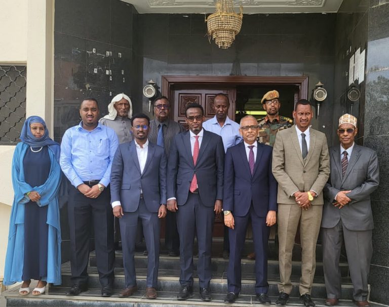 Xeer ilaaliyaha guud ee Qaranka oo maanta booqday xarunta Safaaradda Soomaaliya ee Sacuudiga.