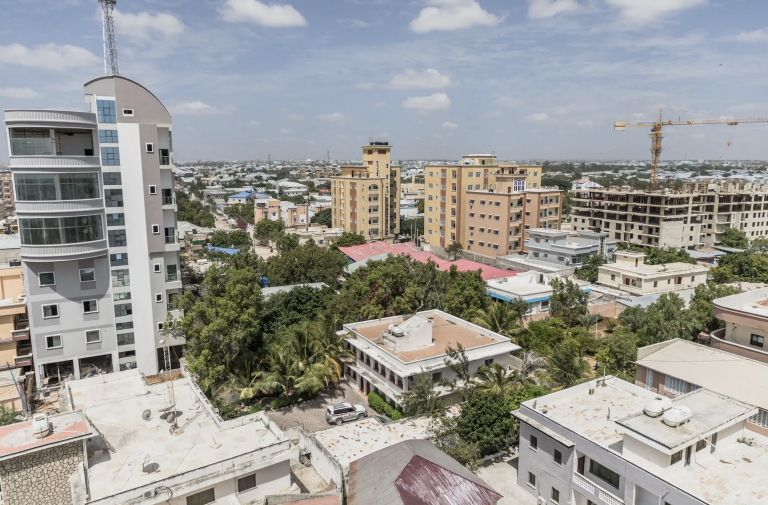 Go’aankii la mahdiyay ee joojinta qul-qulka hubka caasimadda