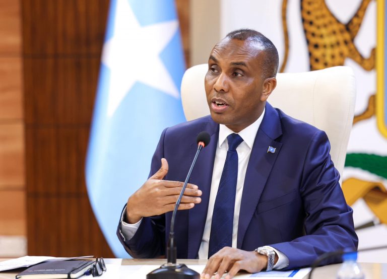 Shirka Todobaadlaha ah ee Golaha Wasiirrada oo uu guddoominayey Ra’iisul Wasaaraha xfs Mudane Xamsa Cabdi Barre ayaa looga hadlay amniga dalka