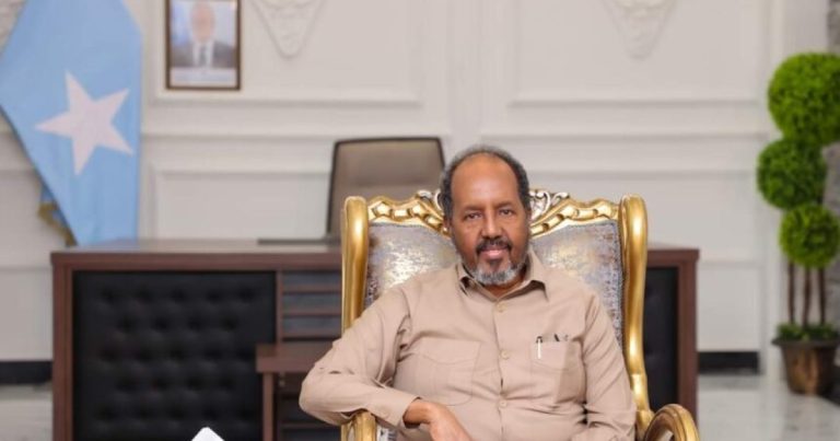 Madaxweyne Xasan Sheekh oo ka hadlay marxaladda dagaalka Khawaarijta