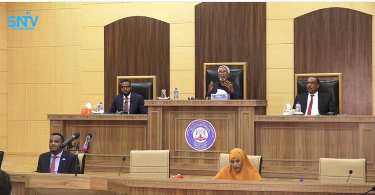 Aqalka sare ee BFS oo ansixiyay guddiyada joogtada ah ee golaha