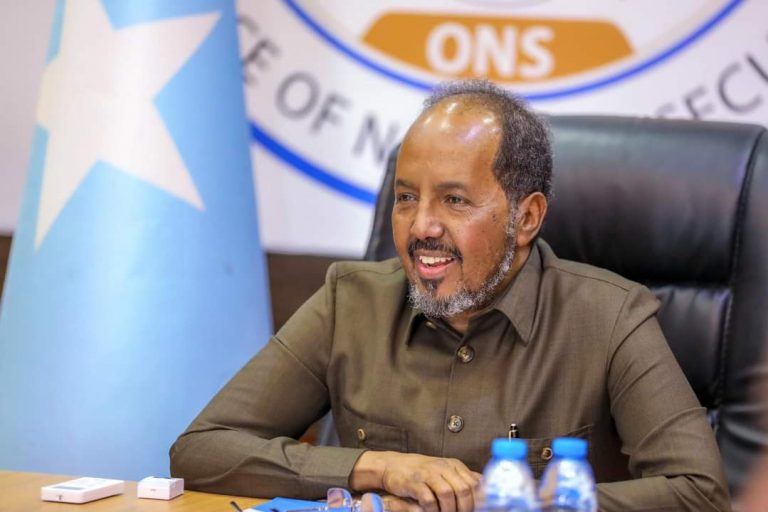 Madaxweyne Xasan Sheekh oo guddoomiyay shirka amniga Qaranka