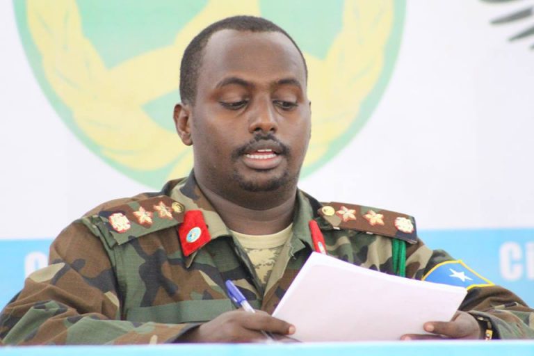 Askari Khamaarka1XBET dartii u iibsaday Qorya ciidan iyo Hanti shacab ayaa Maxkamadda la horgeeyay