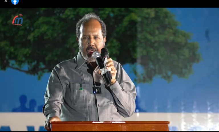 Madaxweyne Xasan Sheekh “meel looga harayo ma jirto Al-Shabaab inta laga xoreynayo guud ahaan dalka