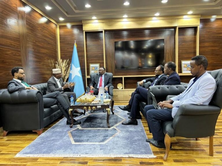 Wasiirrada Isgaarsiinta iyo Arrimaha Gudaha ee XFS oo ka wada hadlay doorka shaqo ee ay wadaagaan