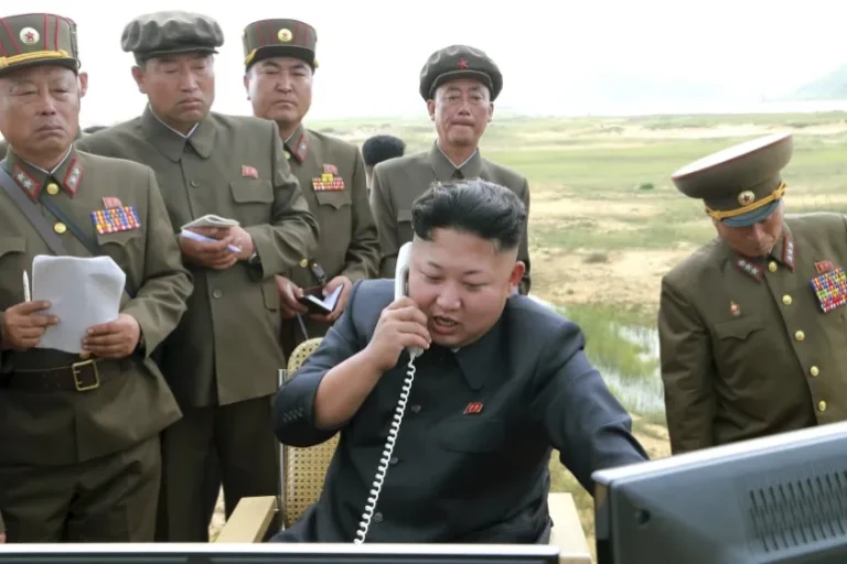 Maraykanka oo ka digay in Woqooyiga Kuuriya ay hub ka iibiso Ruushka