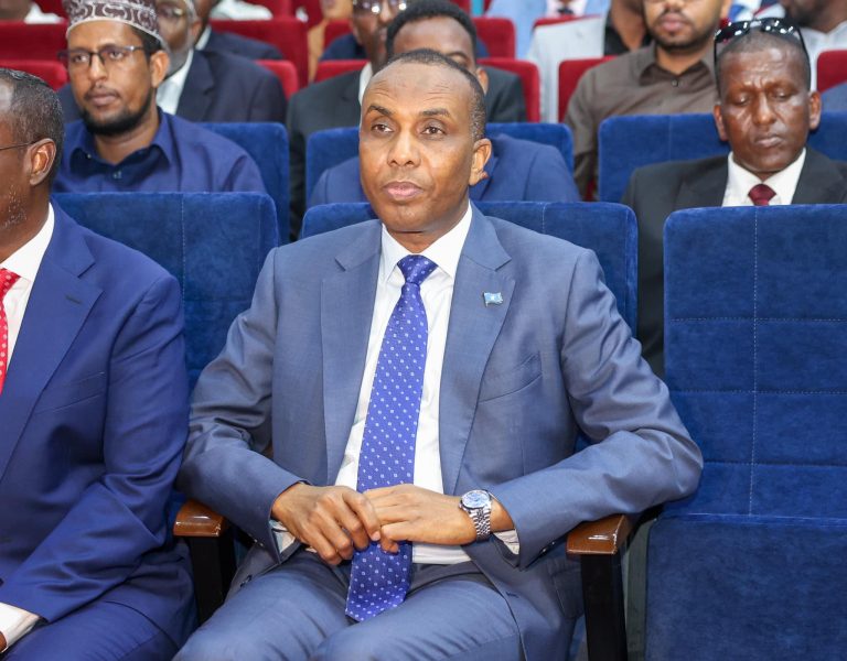 R/Wasaare Xamsa oo sheegay in xilli dhow Soomaaliya ay noqon doonto meel ka caagan argagixisada