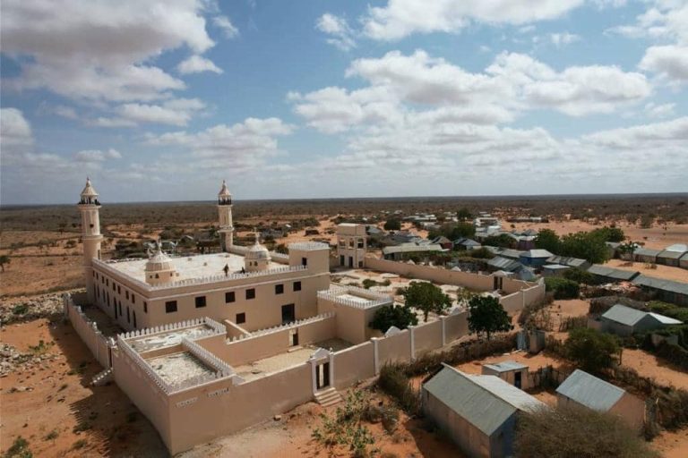 Guddoomiyaha Gobolka Banaadir oo saaka tagay Daaru-nimca.