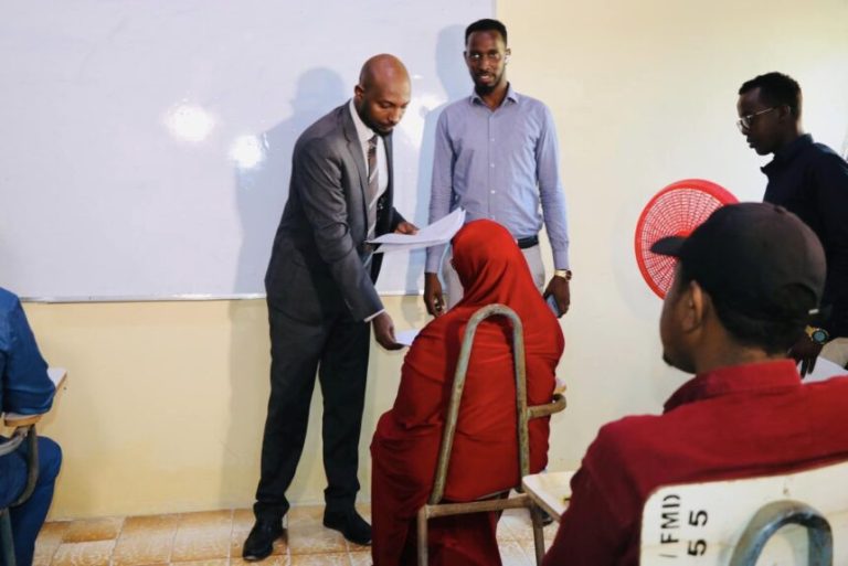 Guddoomiyaha Maxkamadda sare JFS oo daahfuray Imtixaan ay u fadhiisteen 1,766 qof.