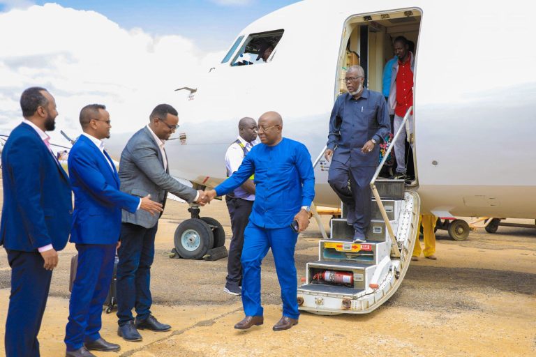 Wasiirka Warfaafinta, Dhaqanka iyo Dalxiiska XFS Mudane Daa’uud Aweys Jaamac iyo Wafdi uu hoggaaminayo ayaa maanta Gaaray Magaalada Baydhabo.