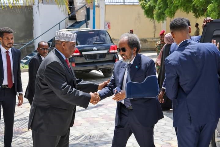 kalfadhiga 4-aad ee baarlamaanka 11-aad ee jamhuuriyadda federaalka soomaaliya oo maanta si rasmi ah u furmey