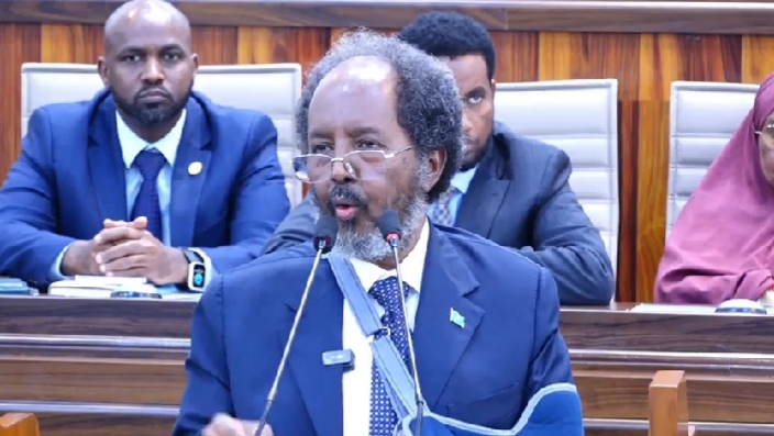 Madaxweyne Xasan Sheekh oo furay Kalfadhiga 4-aad ee Baarlamaanka JFS
