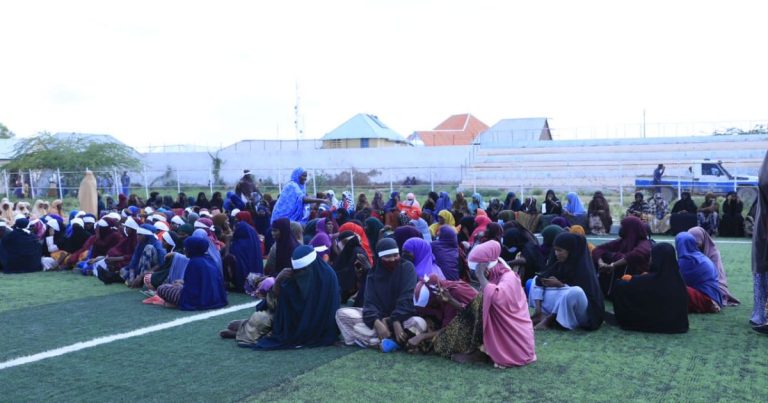 Dibad baxyo ka socda magaalada Dhuusomareeb