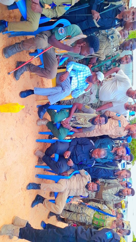 Boliiska Soomaaliyeed oo dhex galay dadkii dhawaan ku dagaalamay gobolka shabelaha dhexe