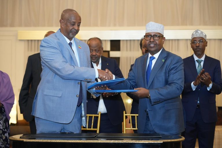 War-murtiyeed ayaa ka soo baxay Wadahadalladii Jabuuti uga socday Dowladda Federaalka Soomaaliya iyo Somaliland.