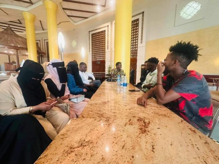 DFS oo wadda da’daallo dalka dib loogu soo celinayo dhallinyarada ku dhibaateysan Liibiyo