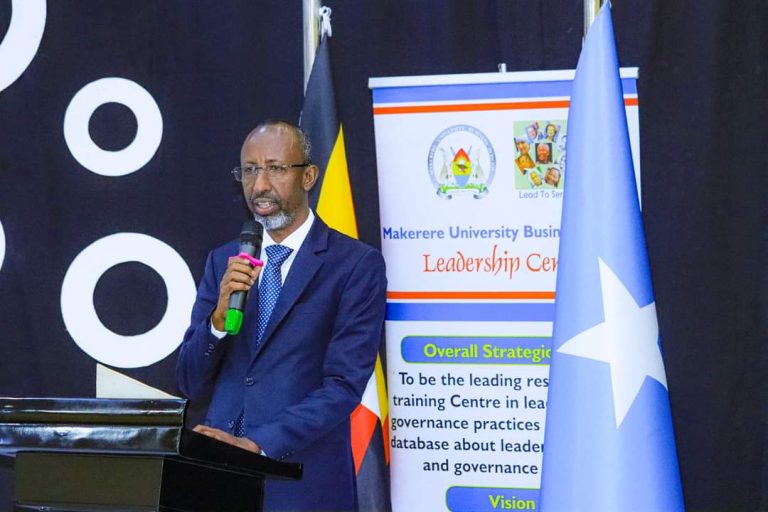 Wasiirka Waxbarashada XFS oo shir uga qaybgalay dalka Uganda