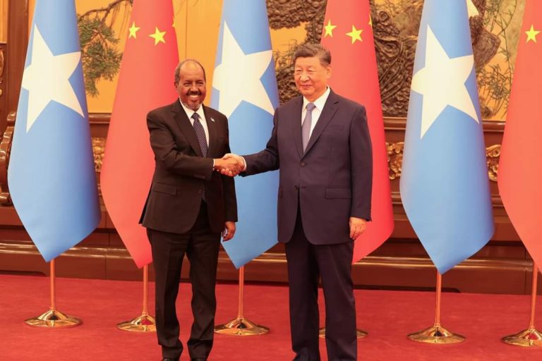 Madaxweyne Xasan Sheekh oo kulan gaar ah la qaatay dhiggiisa Shiinaha