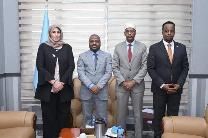 Xoghayaha Joogtada ee Wasaaradda Arrimaha Dibadda oo qaabilay Safiirka Algeria ee Midowga Afrika