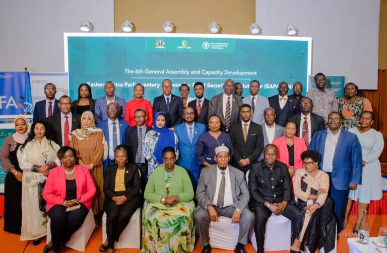 Xildhibaanno ka tirsan Golaha Shacabka oo shir caalami ah uga qeybgaleen dalka Uganda 