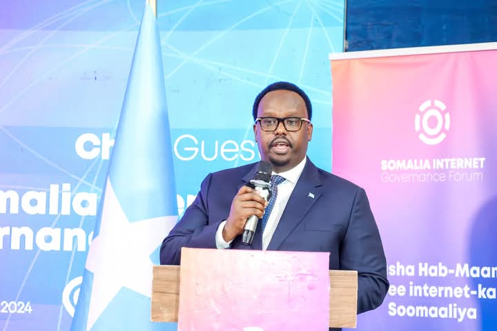 Ra’iisul Wasaare Kuxigeenka XFS oo furay Madasha Hab-Maamulka Internet-ka ee Soomaaliya