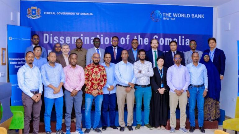 Guddoomiyaha SoDMA oo soo xiray shir lagu soo bandhigay mashaariicda maaraynta musiibooyinka