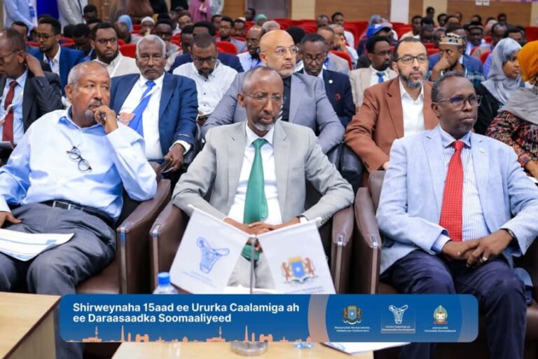 Shirweynaha 15aad ee Daraasaadka Soomaaliya oo maalintiisa 3-aad galay