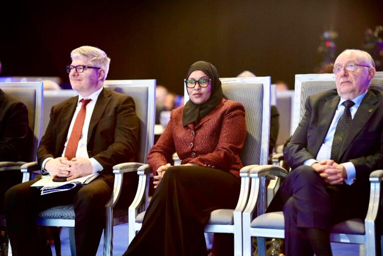 Wasiirka Gaadiidka XFS oo shirka Amniga ee ICAO ee ka dhacay magaalada Muscat ee dalka Cumaan