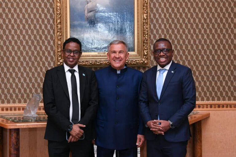 Danjiraha Soomaaliya ee Ruushka oo la kulmay Madaxa Jamhuuriyadda Tatarstan