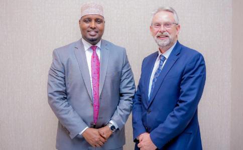 Dowladaha Soomaaliya iyo UK oo ka wada hadlay xoojinta iskaashiga labada dal 