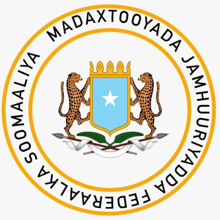 MADAXWEYNE XASAN SHEEKH OO XILKA LA-TALIYENIMO KA QAADAY MAXAMED XASAN IBRAAHIN (QOONE)