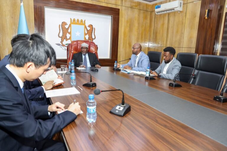 GUDDOOMIYAHA GOLAHA SHACABKA EE BJFS OO QAABILAY SAFIIRKA SHIINAHA U FADHIYA SOOMAALIYA.