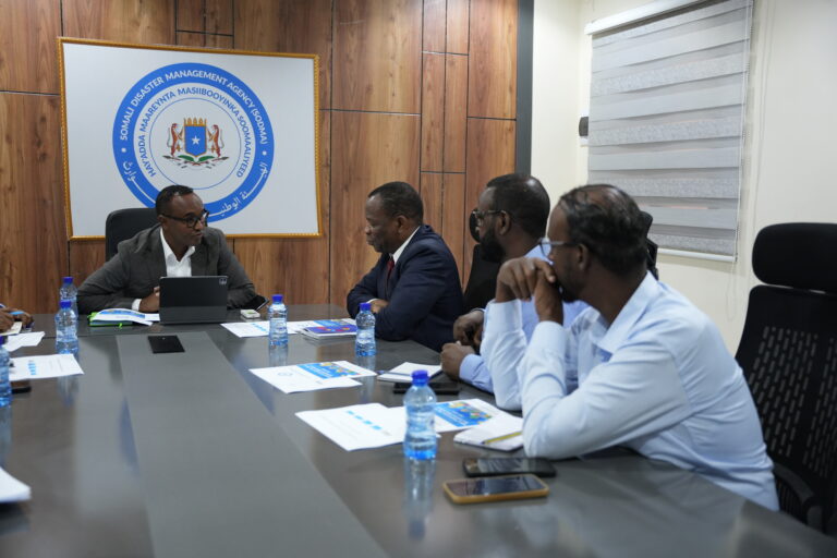 Guddoomiyaha SoDMA oo kulan la qaatay wafdi ka socday hay’adda UNDP