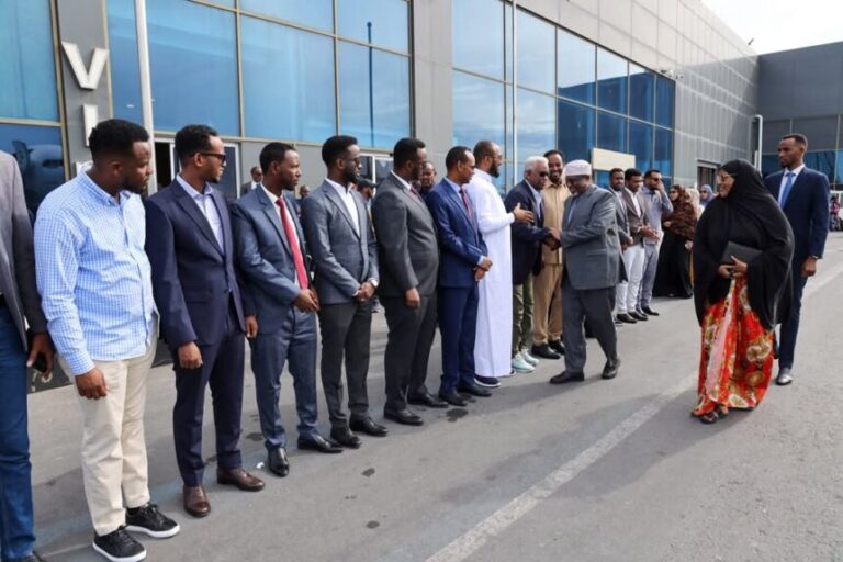 GUDDOOMIYAHA GOLAHA SHACABKA EE BJFS IYO WAFDI UU HOGAAMINAYO OO DALKA DIB UGU SOO LAABTAY